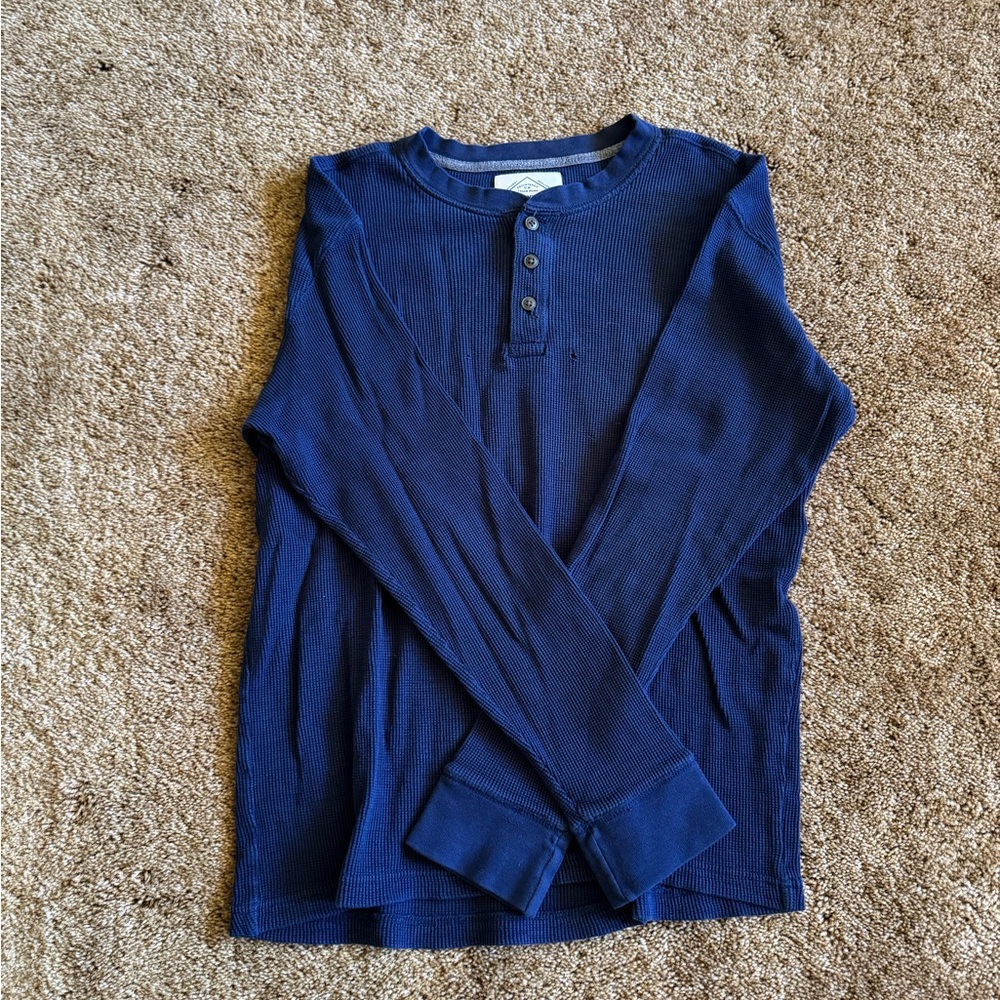 Navy blue long sleeve 1/4 button up shirt; great condition